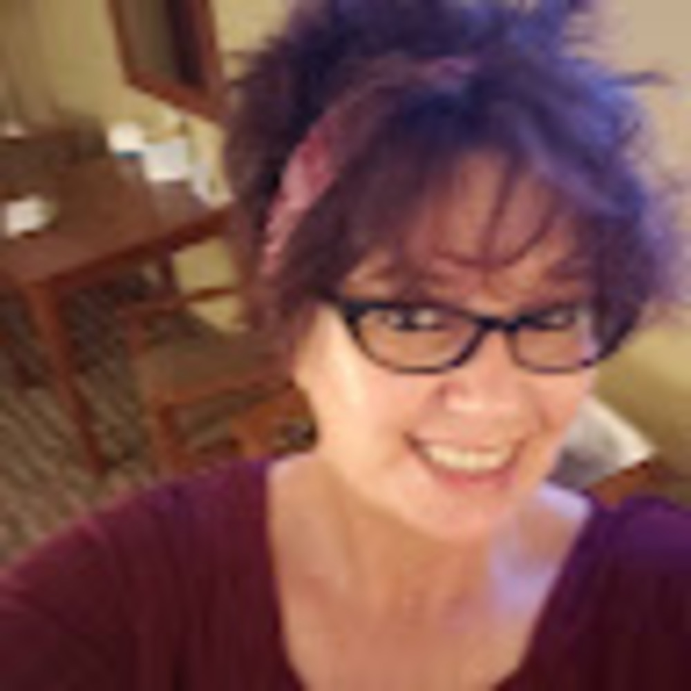 Meet your Posher, Angela